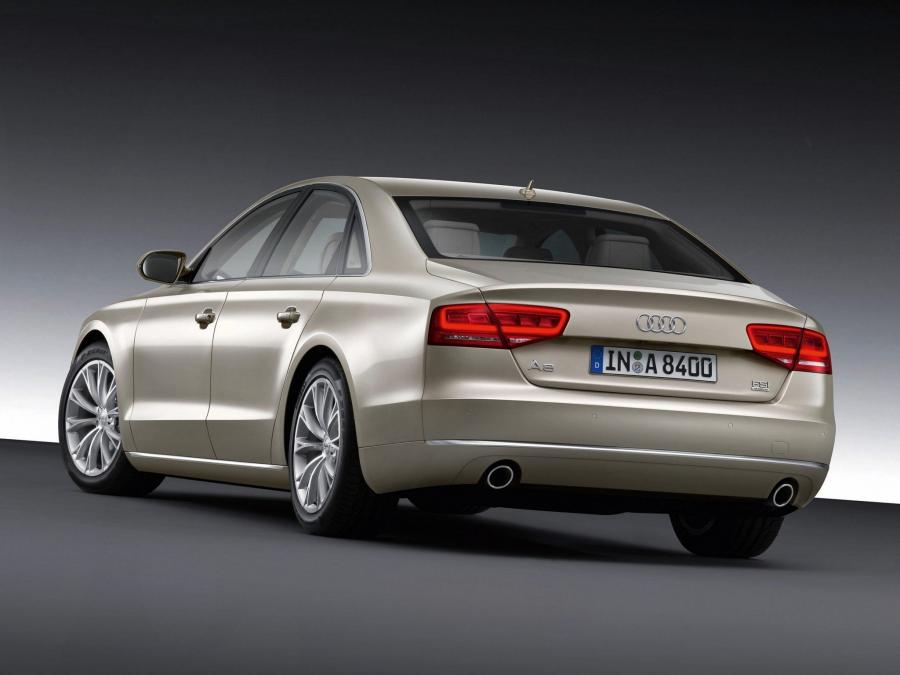  Audi A8 4.2 FSI Quattro (D4) 2010 года  (WW) (фото 8 из 30)
